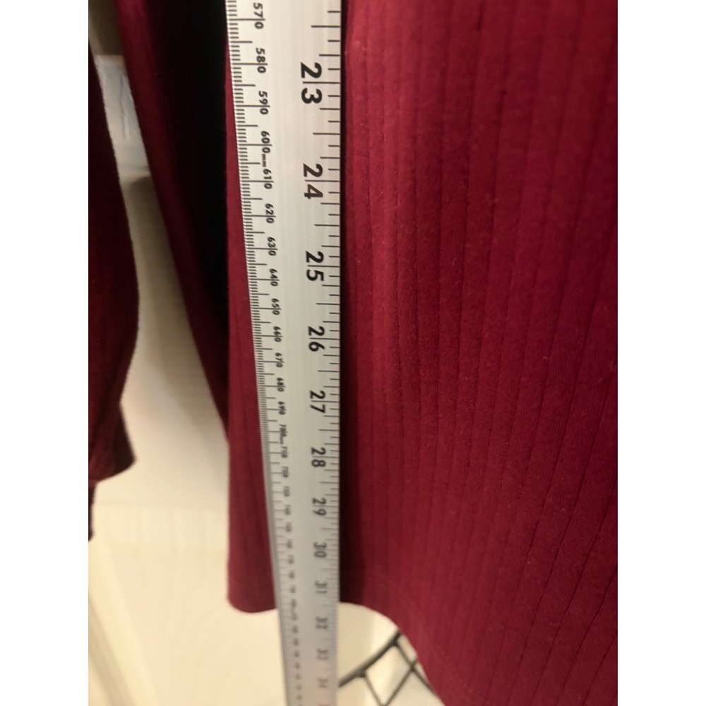 IZOD Men's Medium Burgundy Ribbed Mock Neck Long Sleeve Cotton Shirt - Picture 4 of 7